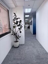 Lippo Centre (D2), Office #576175201